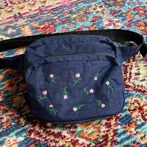 BAGGU Navy belt bag with Pink Floral Embroidery